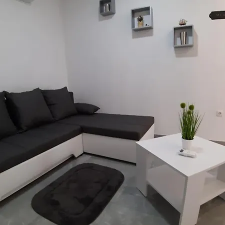 Noah Апартаменти *